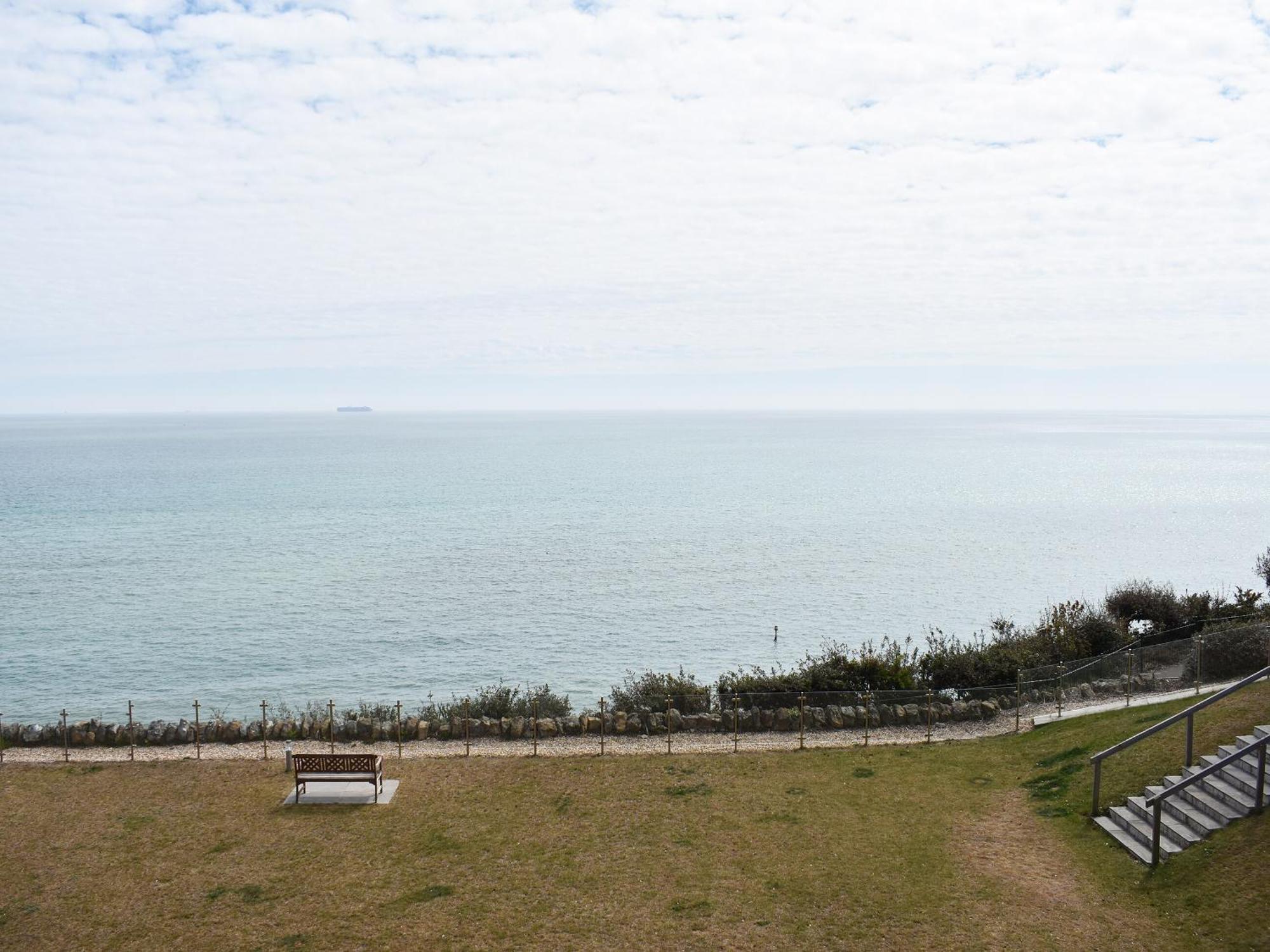 Seascape Apartment Sandown Exterior foto